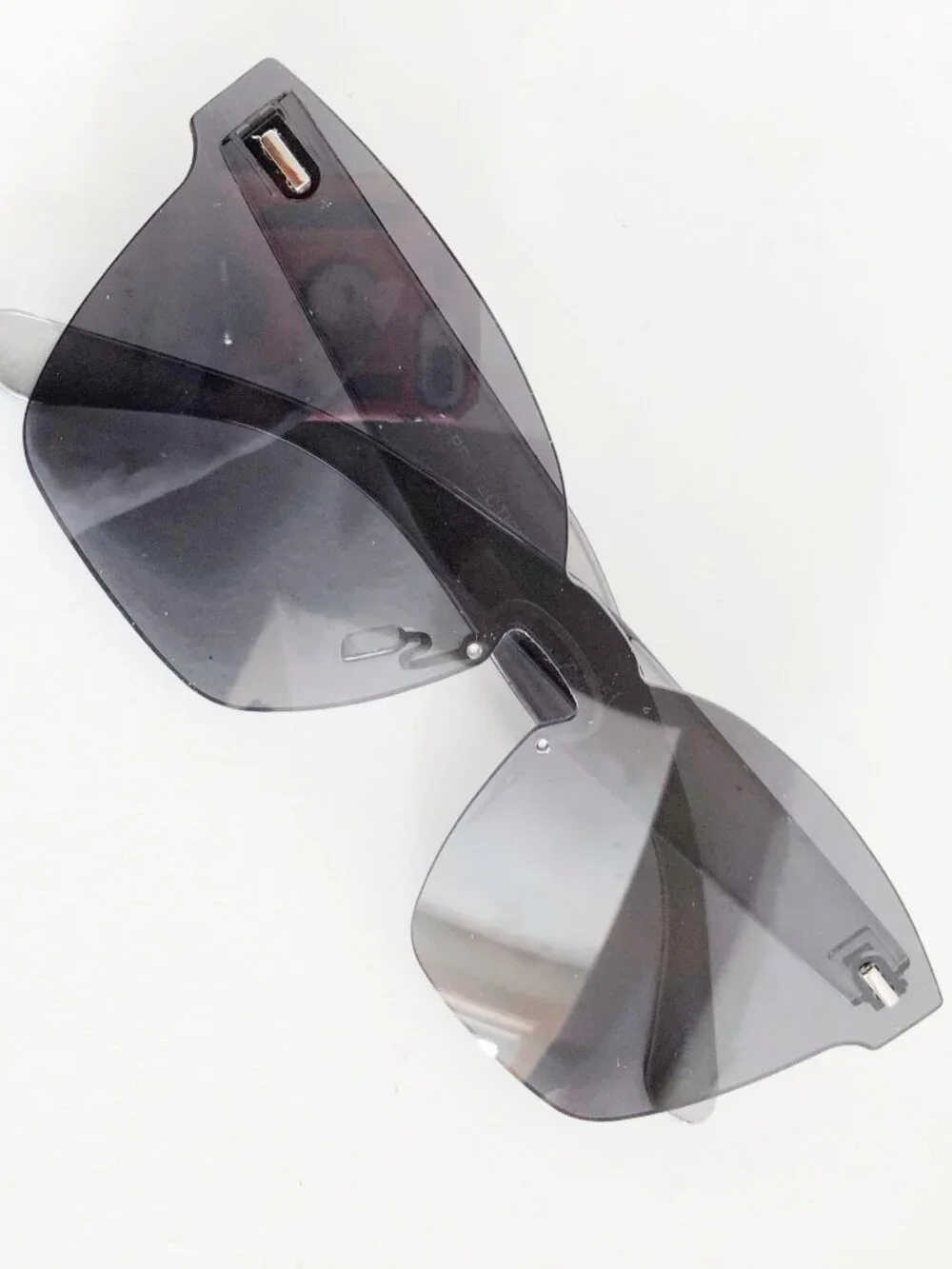 Black Frameless Square Shield Sunglasses